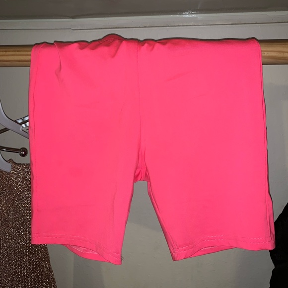 Scrunch top along with the 2 piece set SEE PHOTOS - Picture 6 of 8